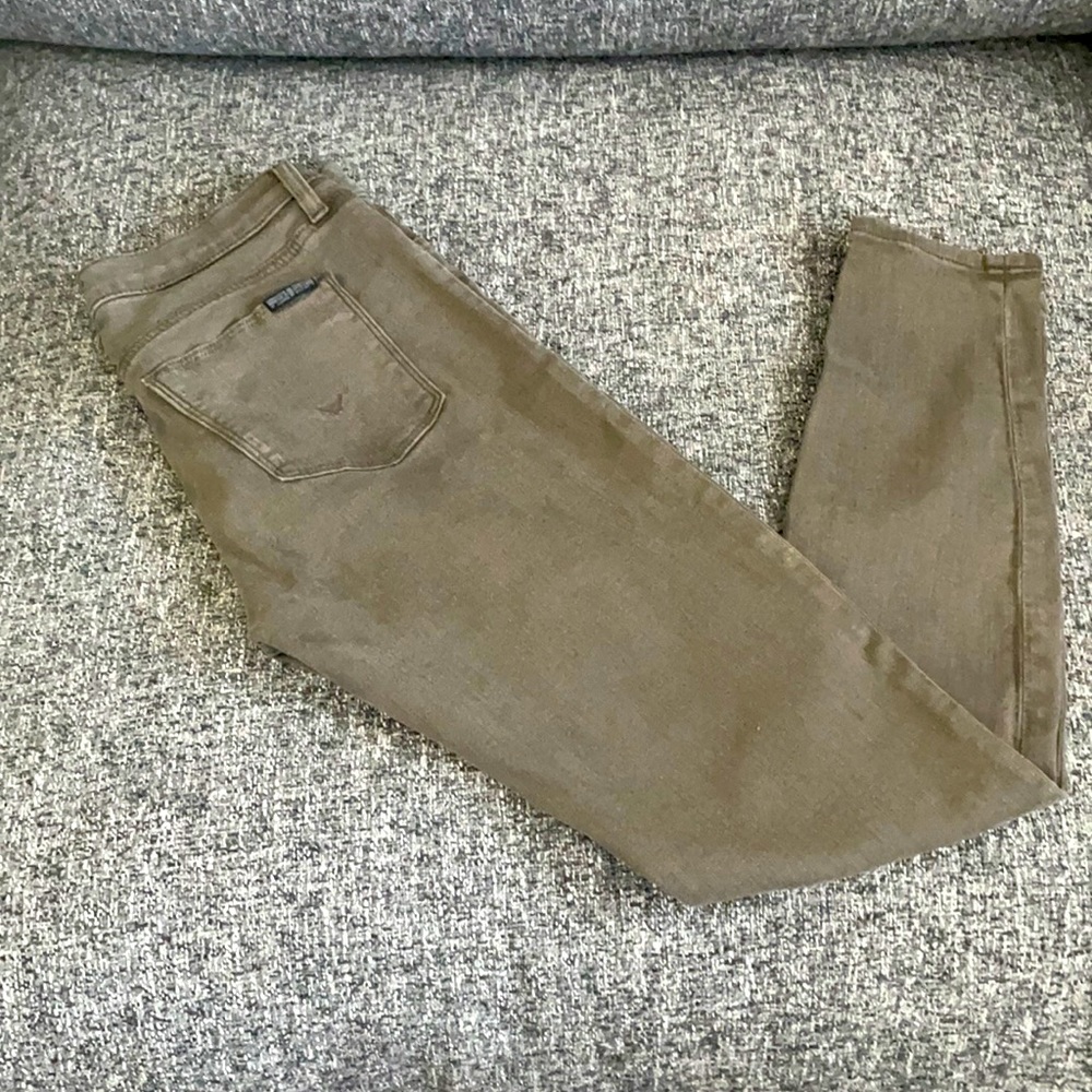 Hudson size 27 Green